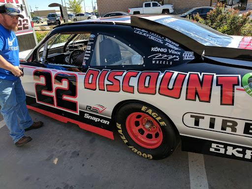 Tire Shop «Discount Tire Store - Roanoke, TX», reviews and photos, 1330 US-377, Roanoke, TX 76262, USA