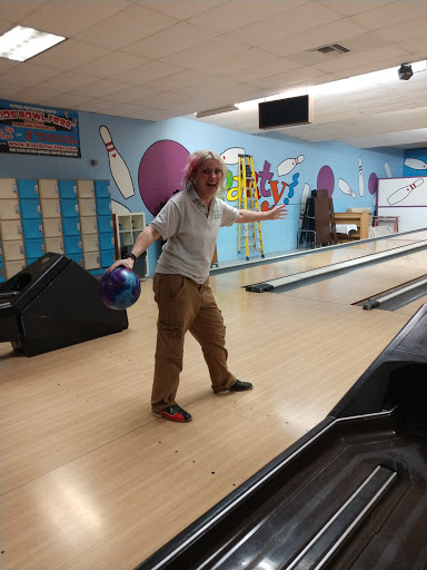 Bowling Alley «West Hunterdon Lanes», reviews and photos, 1089 NJ-12, Frenchtown, NJ 08825, USA