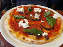 Pizza du Restaurant italien Pizza e Fichi à Paris - n°10