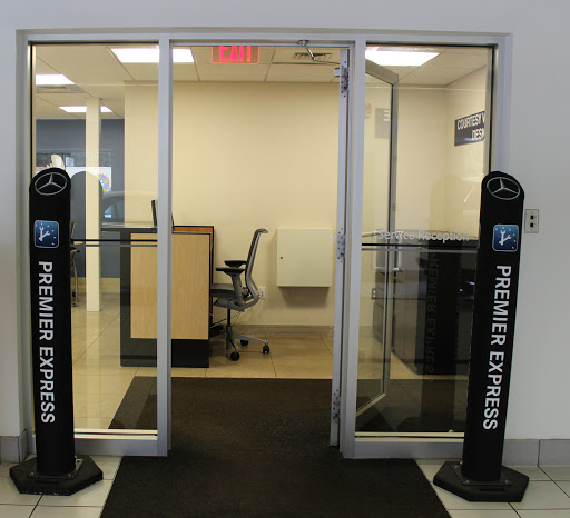 Mercedes Benz Dealer «Mercedes-Benz of Natick», reviews and photos, 253 N Main St, Natick, MA 01760, USA