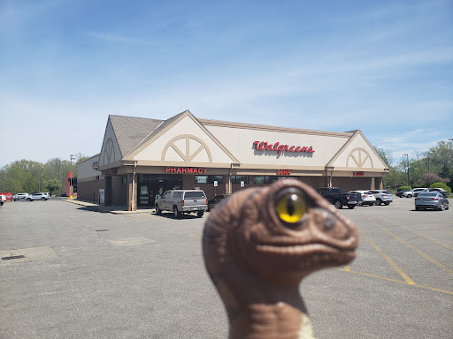 Walgreens, 5881 Som Center Rd, Willoughby, OH 44094, USA, 
