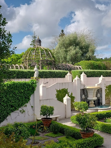 Hamilton Gardens Phone number