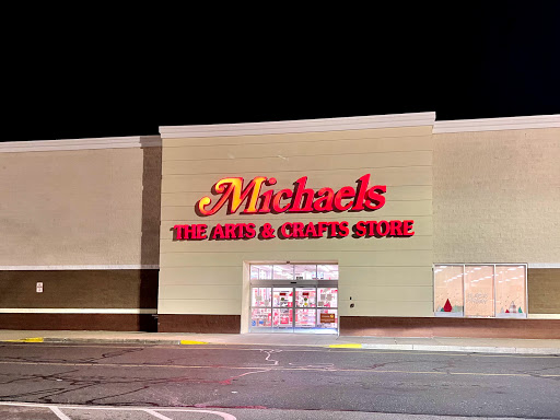 Craft Store «Michaels», reviews and photos, 1520 Pleasant Valley Rd, Manchester, CT 06040, USA