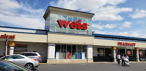 Shopping Mall «Manor Shopping Center», reviews and photos, 1234 Millersville Pike, Lancaster, PA 17603, USA