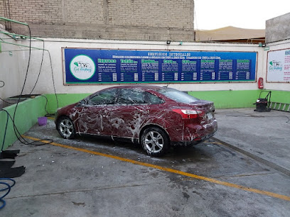 Autolavado Lomas de San Lorenzo. Car Washing Quality