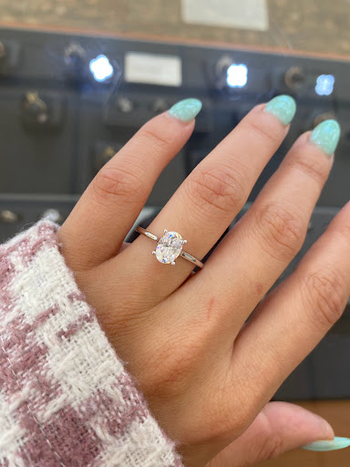 Jeweler «Dr. GOLD Jewelry & Diamonds», reviews and photos, 4151 Belt Line Rd #127, Addison, TX 75001, USA