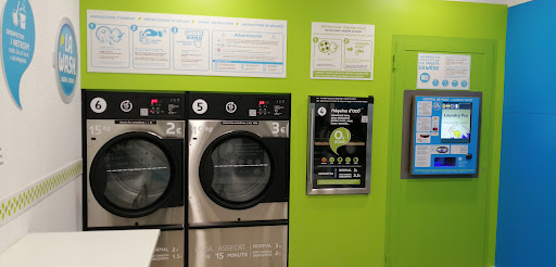 La Wash – Bugaderia Autoservei Sort