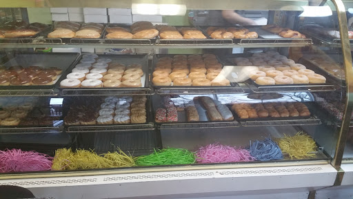 Donut Shop «Donut Hut», reviews and photos, 31 Little Canada Rd E, Little Canada, MN 55117, USA