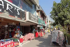 F-7 Markaz (Jinnah Super Market) image
