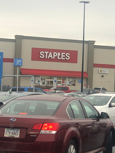 Office Supply Store «Staples», reviews and photos, 100 Noble Blvd, Carlisle, PA 17013, USA