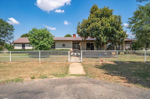 Real Estate Agency «RE/MAX Landmark Terrell», reviews and photos, 113 N Frances St, Terrell, TX 75160, USA