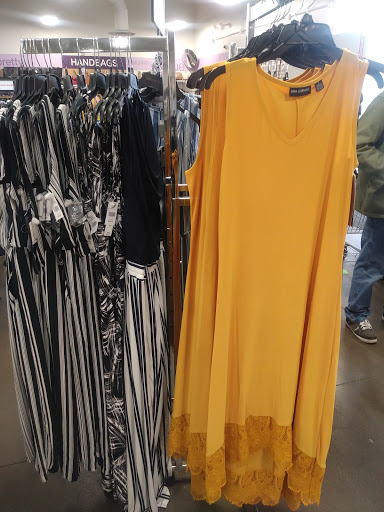 Clothing Store «K&G Fashion Superstore», reviews and photos, 3393 Steelyard Dr, Cleveland, OH 44109, USA