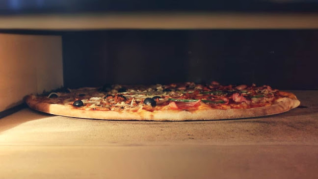 Avaliações doMeGa Pizza - Lagos em Lagos - Pizzaria