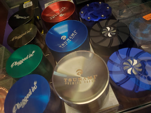 Tobacco Shop «DNA Smoke Shop», reviews and photos, 6402 Ridge Rd, Port Richey, FL 34668, USA