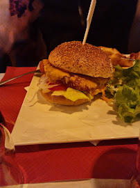 Hamburger du Restaurant Hall's Beer Tavern à Paris - n°8