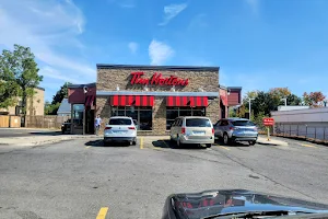 Tim Hortons image