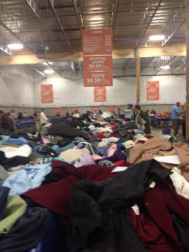 Thrift Store «Goodwill Outlet», reviews and photos, 1765 6th Ave S, Seattle, WA 98134, USA