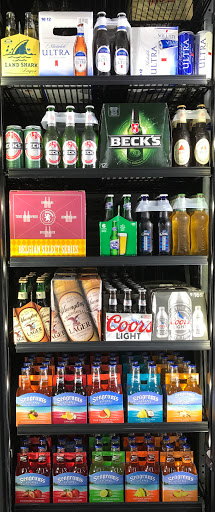 Liquor Store «Wine Warehouse Liquor Store», reviews and photos, 2013 Bergenline Ave, Union City, NJ 07087, USA