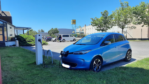 Borne de recharge de véhicules électriques MOBILYWEB Charging Station Limoges