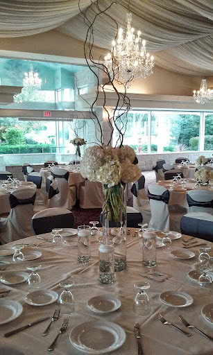 Florist «Westgate Flower & Plant Shop», reviews and photos, 841 S Oak Park Ave, Oak Park, IL 60304, USA