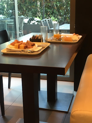 Plats et boissons hôtels ibis Barcelona Mollet 08100 Mollet del Vallès