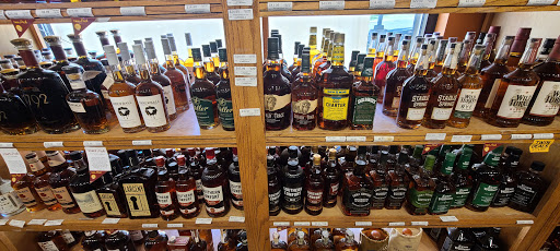 Liquor Store «Twin Liquors», reviews and photos, 219 W Bandera Rd #101, Boerne, TX 78006, USA