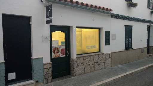 Perruqueria Estètica Núria GomiLa en Es Mercadal, Baleares