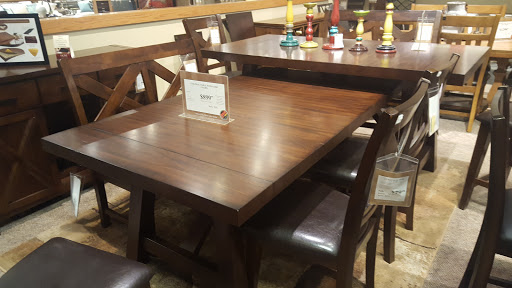 Furniture Store «HOM Furniture», reviews and photos, 4601 23rd Ave S, Fargo, ND 58104, USA