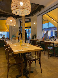 Atmosphère du Restaurant ONZE À TABLE à Paris - n°8