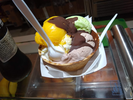 Ice Cream Shop «La Michoacana Premium Pilsen», reviews and photos, 1855 S Blue Island Ave, Chicago, IL 60608, USA