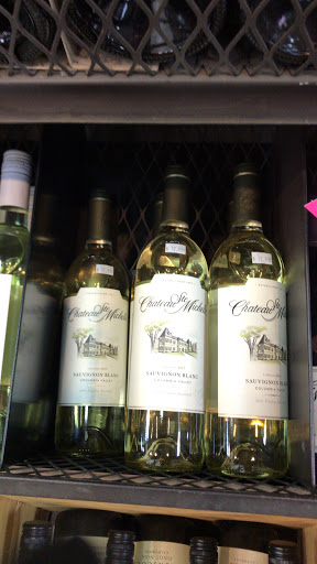 Liquor Store «Evanston 1st Liquors», reviews and photos, 1019 Davis St, Evanston, IL 60201, USA