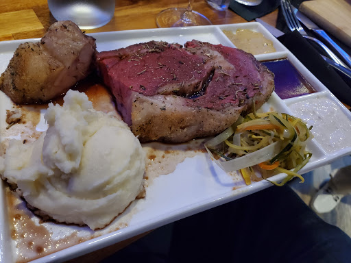 Wine Store «Yiannis Wine Shop», reviews and photos, 401 N Great Neck Rd #123, Virginia Beach, VA 23454, USA