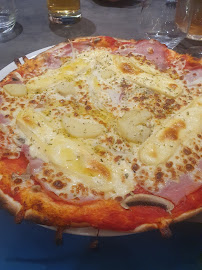 Pizza du Pizzeria La Grotte à Rostrenen - n°11