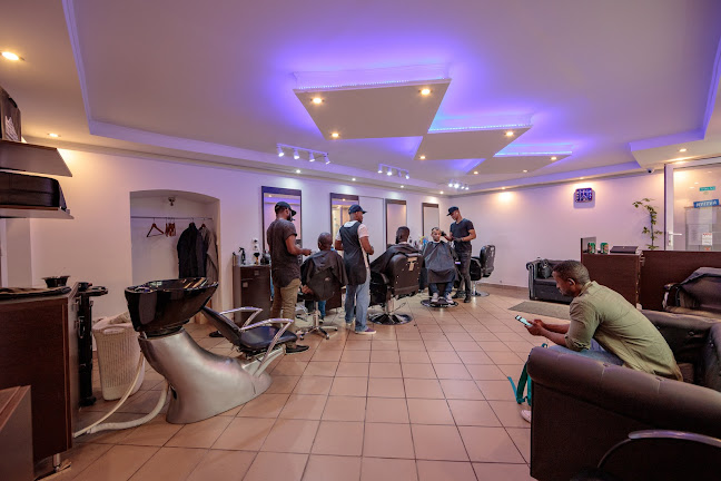 Hozzászólások és értékelések az Unique Salon & Barbershop Budapest-ról