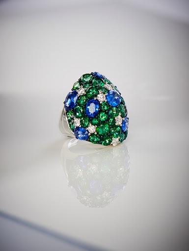 Jewelry Store «Diamond Dream Jewelry & Apparel», reviews and photos, 12 Mine Brook Rd, Bernardsville, NJ 07924, USA