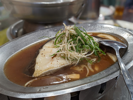 老饕屋-酸菜白肉鍋-上海麵食點心 的照片