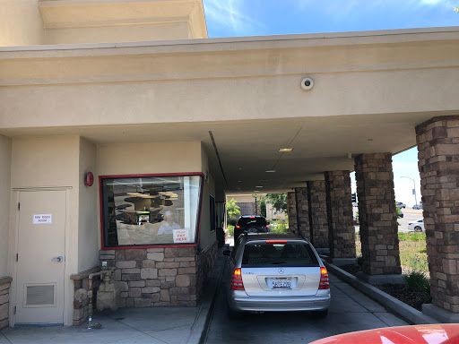 In-N-Out Burger image