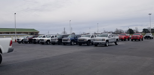 Used Car Dealer «Gowen Wholesale Auto», reviews and photos, 1900 N Locust Ave, Lawrenceburg, TN 38464, USA