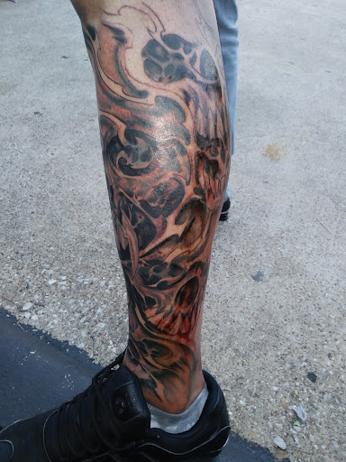 Fearless Tattoos, 715 S Interstate 35 East Service Rd, DeSoto, TX 75115, USA, 