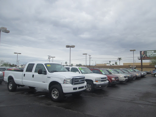 Used Car Dealer «Pre-Owned Car Co», reviews and photos, 5114 N 27th Ave, Phoenix, AZ 85017, USA