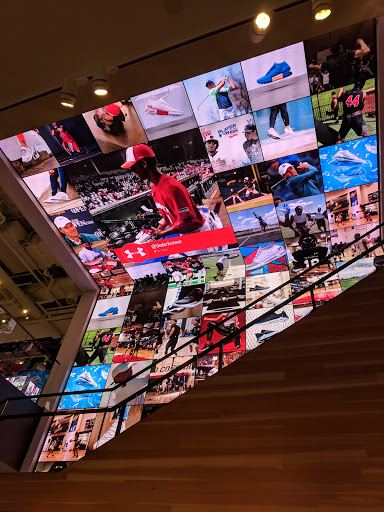 Clothing Store «Under Armour Brand House», reviews and photos, 800 Boylston St #049, Boston, MA 02199, USA