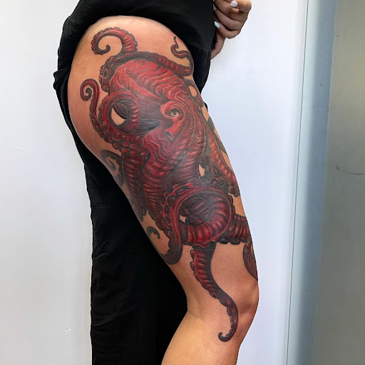 THE BLACKCHERRY TATTOO STUDIO