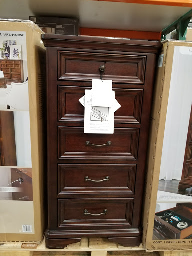 Warehouse store «Costco Wholesale», reviews and photos, 5401 Katella Ave, Cypress, CA 90720, USA