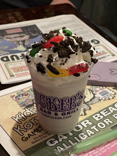 Restaurant «Fudpuckers Beachside Bar & Grill», reviews and photos, 20001 Emerald Coast Pkwy, Destin, FL 32541, USA