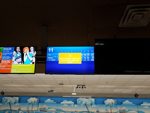 Bowling Alley «Brandon Crossroads Bowl», reviews and photos, 609 Crater Ln, Tampa, FL 33619, USA