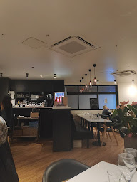 Photo n°68 de Bistro Le Physalis à Montrouge ()