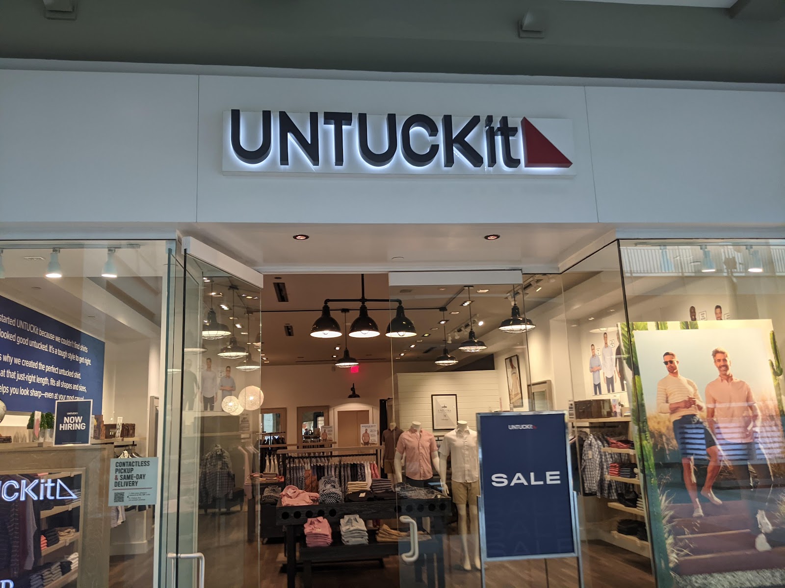 UNTUCKit