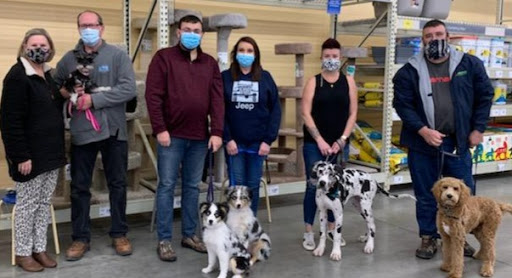 Pet Supply Store «PetSmart», reviews and photos, 215 N Burkhardt Rd, Evansville, IN 47715, USA