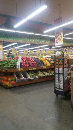 Supermarket «Grand Concourse Food Bazaar Supermarket», reviews and photos, 238 E 161st St, Bronx, NY 10451, USA