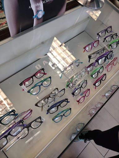 Optician «Optica 20 20 San Antonio», reviews and photos, 6915 S Zarzamora, San Antonio, TX 78224, USA